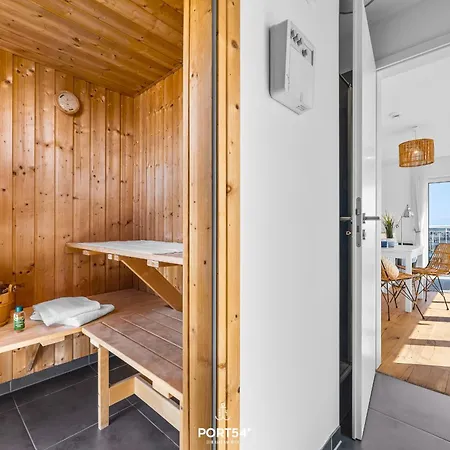 Nantucket * 奥尔本尼兹